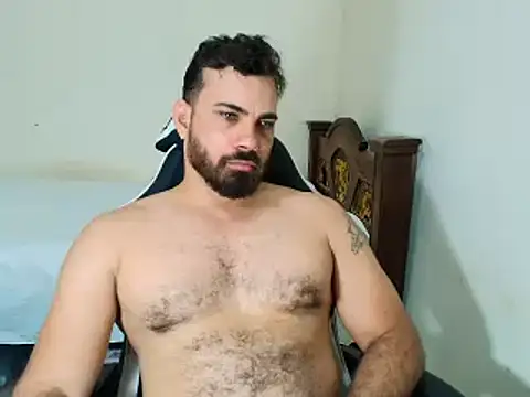 Snapshot of max_love255 chatting on November 21, 7:57 pm max love255 online show from November 21, 7:57 pm