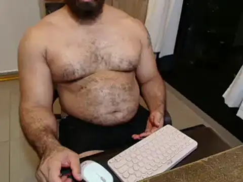 Snapshot of max_love255 chatting on July 14, 2:05 am max love255 online show from July 14, 2:05 am