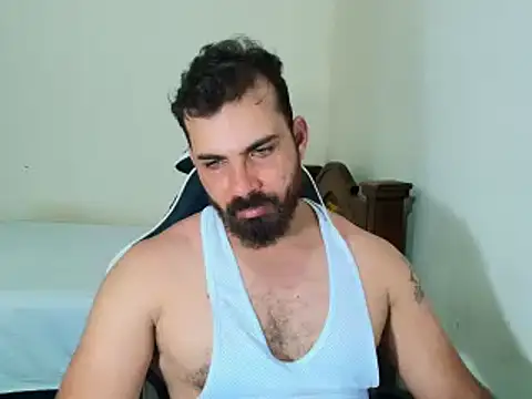 Snapshot of max_love255 chatting on October 23, 9:13 pm max love255 online show from October 23, 9:13 pm