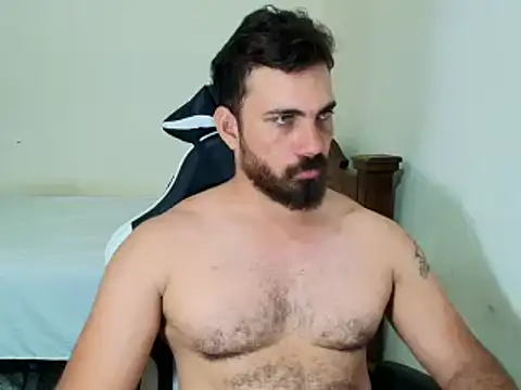 Snapshot of max_love255 chatting on October 25, 8:42 pm max love255 online show from October 25, 8:42 pm