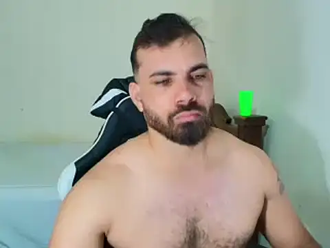 Snapshot of max_love255 chatting on October 27, 8:10 pm max love255 online show from October 27, 8:10 pm