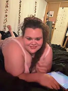 Fatpussybigass online show from June 18, 3:27 am