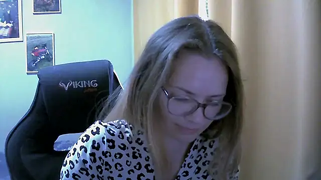 Snapshot of SEA_Dream chatting on September 29, 6:31 am SEA Dream online show from September 29, 6:31 am