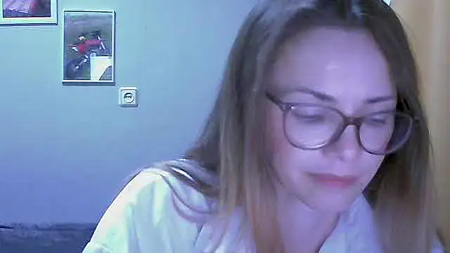 Snapshot of SEA_Dream chatting on November 11, 5:24 am SEA Dream online show from November 11, 5:24 am