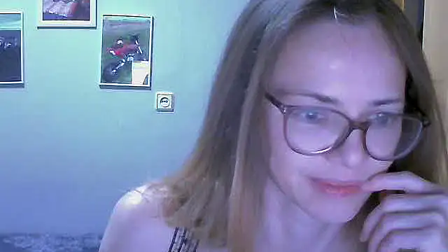 Snapshot of SEA_Dream chatting on October 27, 2:56 am SEA Dream online show from October 27, 2:56 am