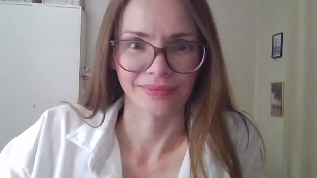 Snapshot of SEA_Dream chatting on April 25, 4:37 pm SEA Dream online show from April 25, 4:37 pm