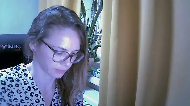 Snapshot of SEA_Dream chatting on October 15, 4:11 am SEA Dream online show from October 15, 4:11 am