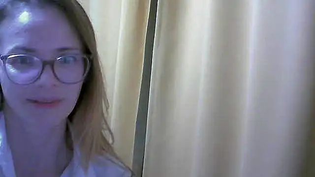Snapshot of SEA_Dream chatting on October 21, 4:39 pm SEA Dream online show from October 21, 4:39 pm