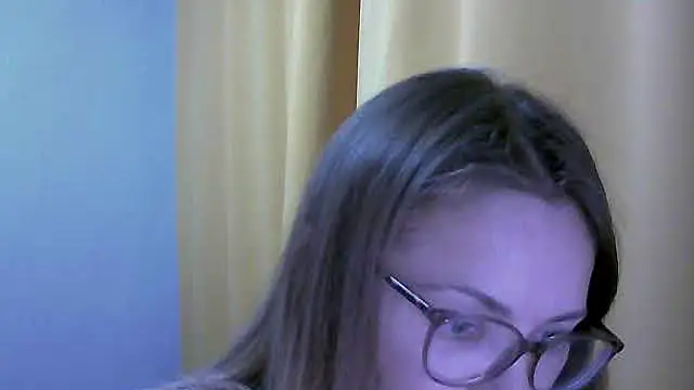 Snapshot of SEA_Dream chatting on November 20, 4:57 am SEA Dream online show from November 20, 4:57 am