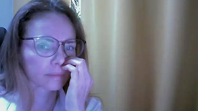 Snapshot of SEA_Dream chatting on September 19, 4:49 am SEA Dream online show from September 19, 4:49 am