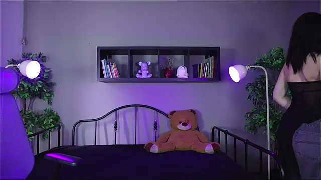 Snapshot of Sabrina_bloom chatting on November 26, 2:06 pm Sabrina bloom online show from November 26, 2:06 pm