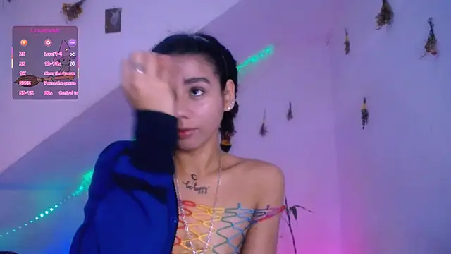 Snapshot of Nocturnawitch chatting on October 9, 4:07 pm Nocturnawitch online show from October 9, 4:07 pm