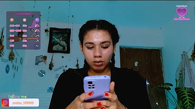 Snapshot of Nocturnawitch chatting on May 9, 12:58 am Nocturnawitch online show from May 9, 12:58 am