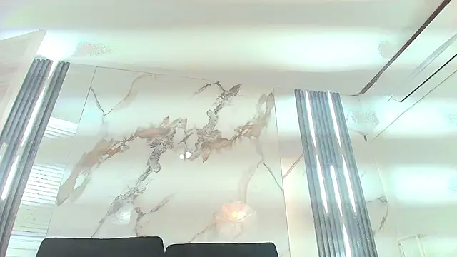 MayaBaker online show from January 10, 8:26 pm