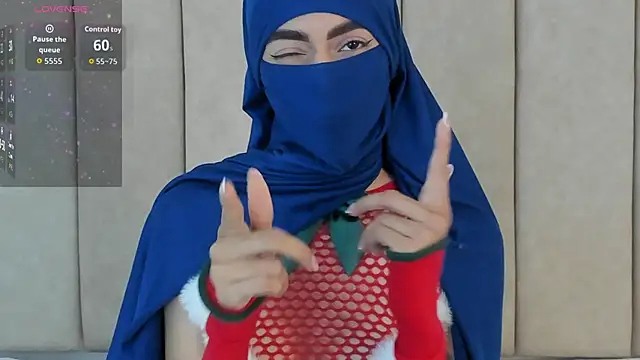  Zahiira  online show from November 15, 12:20 pm