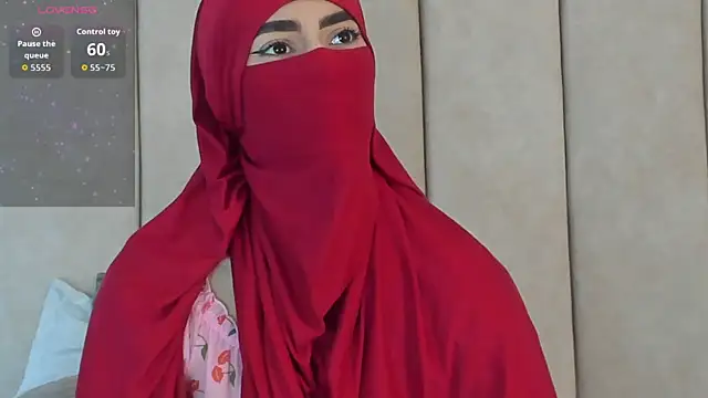  Zahiira  online show from November 27, 12:05 pm