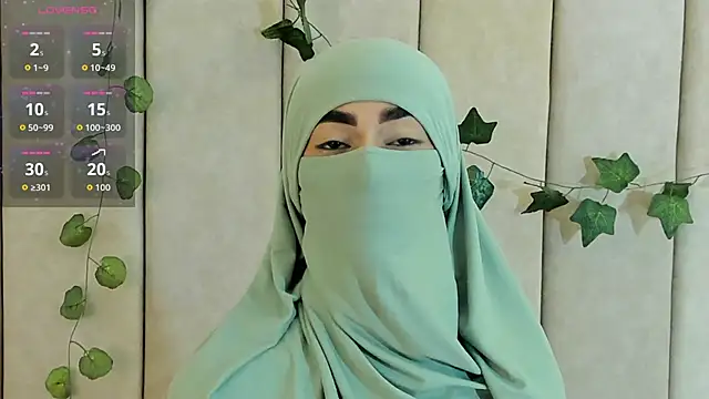  Zahiira  online show from October 8, 11:56 am