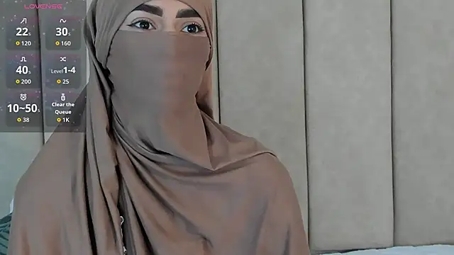  Zahiira  online show from November 12, 11:58 am