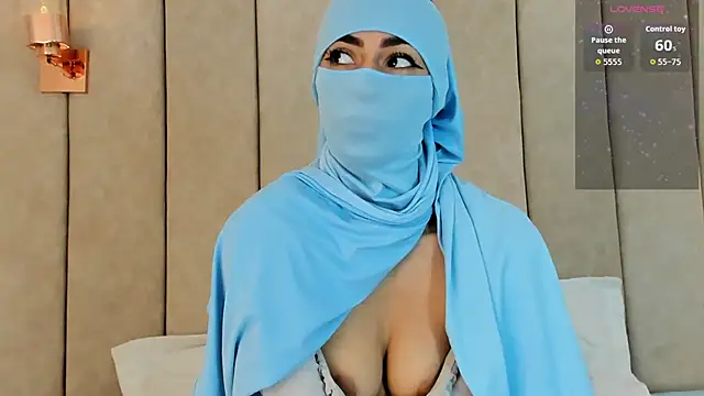  Zahiira  online show from May 27, 12:01 pm