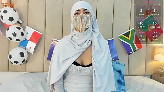 Snapshot of _Zahiira_ chatting on July 10, 12:05 pm Zahiira online show from July 10, 12:05 pm