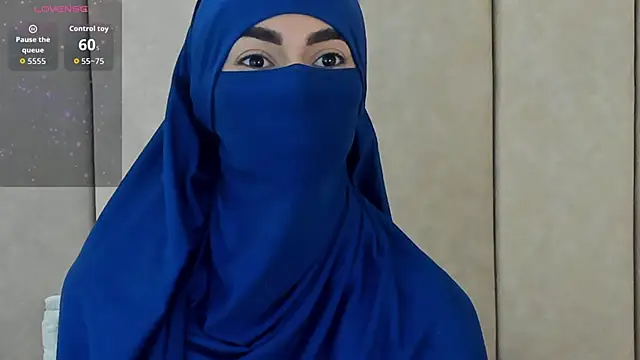  Zahiira  online show from October 13, 12:40 pm