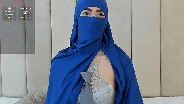  Zahiira  online show from November 7, 11:48 am