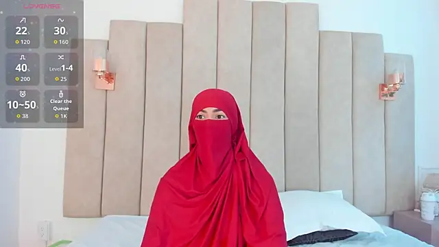  Zahiira  online show from December 16, 12:09 pm