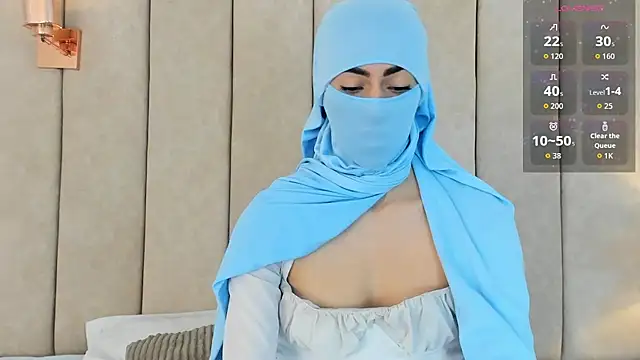  Zahiira  online show from June 1, 12:05 pm