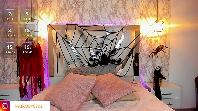 Snapshot of Aisha_poweer chatting on October 30, 2:10 am Aisha poweer online show from October 30, 2:10 am