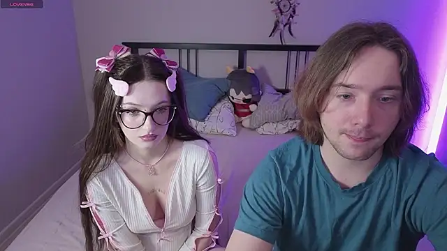 ellen and danny online show from February 2, 5:12 pm