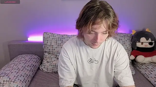 ellen and danny online show from October 19, 5:05 pm