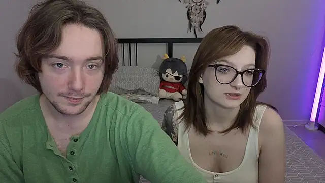 ellen and danny online show from November 18, 5:05 pm