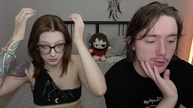 ellen and danny online show from November 8, 5:16 pm