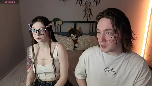 ellen and danny online show from March 3, 5:09 pm