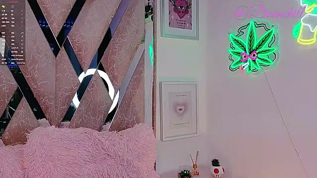 ScarlettRusso1 online show from December 15, 10:04 pm