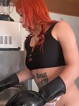 ScarlettRusso1 online show from November 23, 6:40 pm