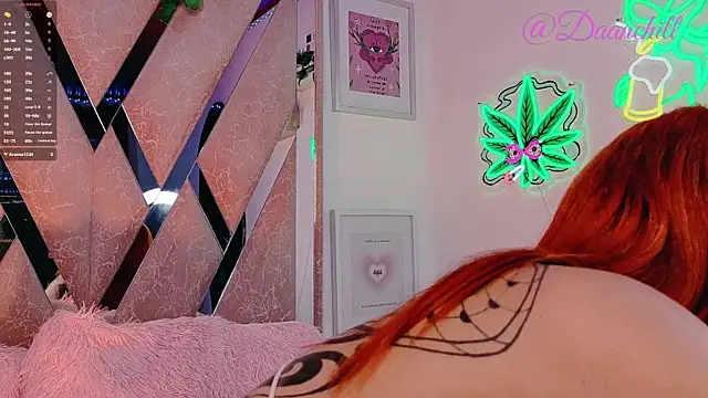 ScarlettRusso1 online show from November 24, 6:52 pm