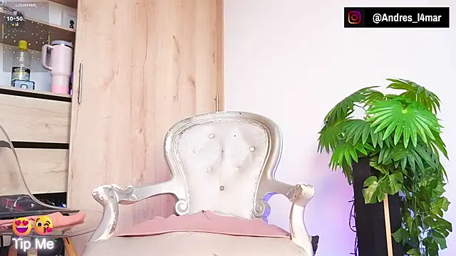 Snapshot of King_Lamar_ chatting on September 14, 7:47 pm King Lamar online show from September 14, 7:47 pm