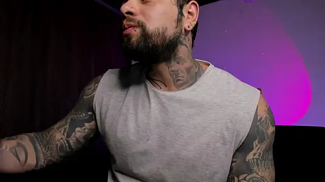 natevillage online show from April 3, 9:10 pm