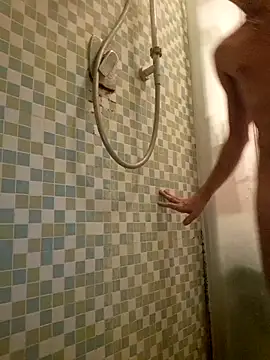 KalendaXL online show from October 30, 9:33 pm