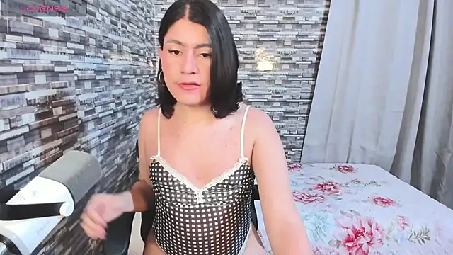 Snapshot of xxxEmmaxx chatting on March 4, 4:42 am xxxEmmaxx online show from March 4, 4:42 am