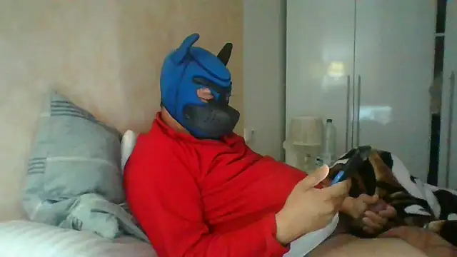 Snapshot of soumicuckold1 chatting on March 13, 12:26 am soumicuckold1 online show from March 13, 12:26 am