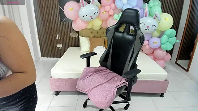 Emy topless online show from April 4, 11:06 am