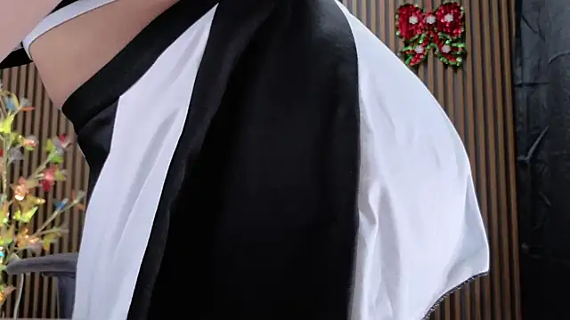 Emy topless online show from December 22, 11:10 am