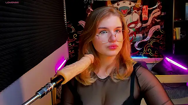 Snapshot of SophieMurrr chatting on October 30, 3:20 pm SophieMurrr online show from October 30, 3:20 pm