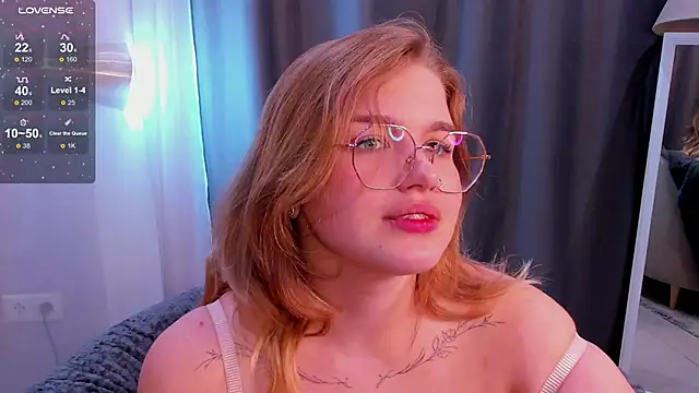 SophieMurrr online show from September 25, 3:18 pm