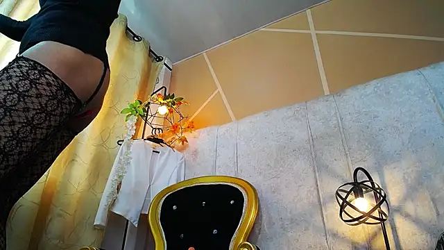 Snapshot of brendaliive chatting on November 4, 7:50 pm brendaliive online show from November 4, 7:50 pm