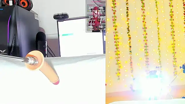 Snapshot of Kitty__Rose__ chatting on June 14, 10:05 am Kitty Rose online show from June 14, 10:05 am