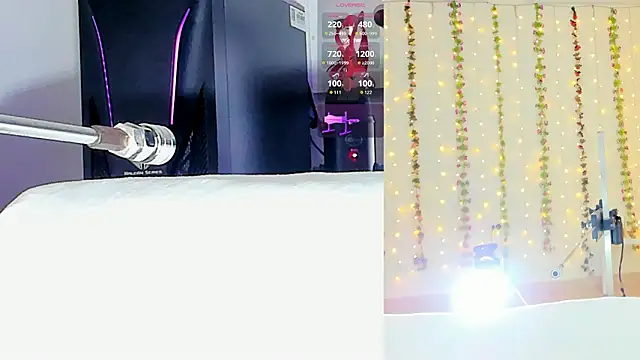 Kitty  Rose   online show from February 14, 10:04 am