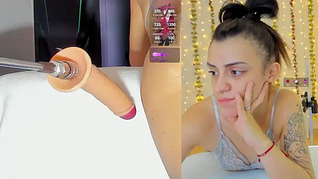Snapshot of Kitty__Rose__ chatting on June 26, 10:21 am Kitty Rose online show from June 26, 10:21 am